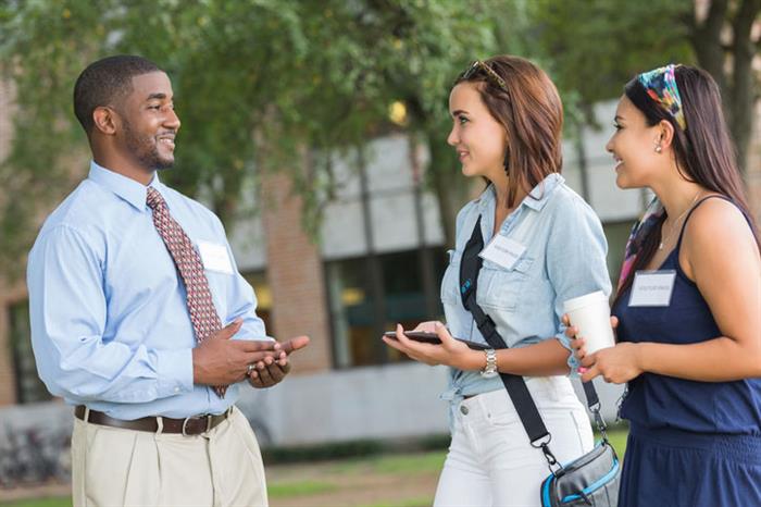 5 Questions to Ask at Your Next College Tour