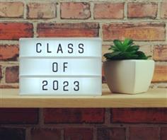If you’re a  high school junior, now is the perfect time to get ahead of the college applications process. We’re here to help you stay organized and on track for a smooth senior year, without the last-minute stress that sounds something like, “I wish I had done this during junior year instead of cramming it all into my senior year.” Let’s take a look at some of the first things to tackle this spring. 