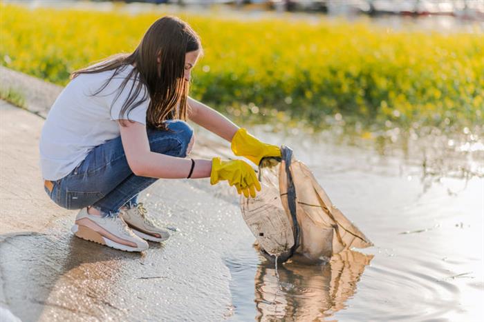 January Scholarships for Environmental Activists