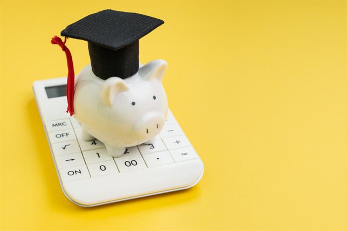 College seems to get more expensive every year, and private, non-profit schools generally have higher sticker prices on their tuition than publicly-owned colleges and universities. But behind the scenes, private colleges are offering their incoming students higher and higher tuition discounts. In the 2020-2021 school year, tuition discounts at private colleges reached an all-time high as schools tried new ways to attract students to enroll during the pandemic. 